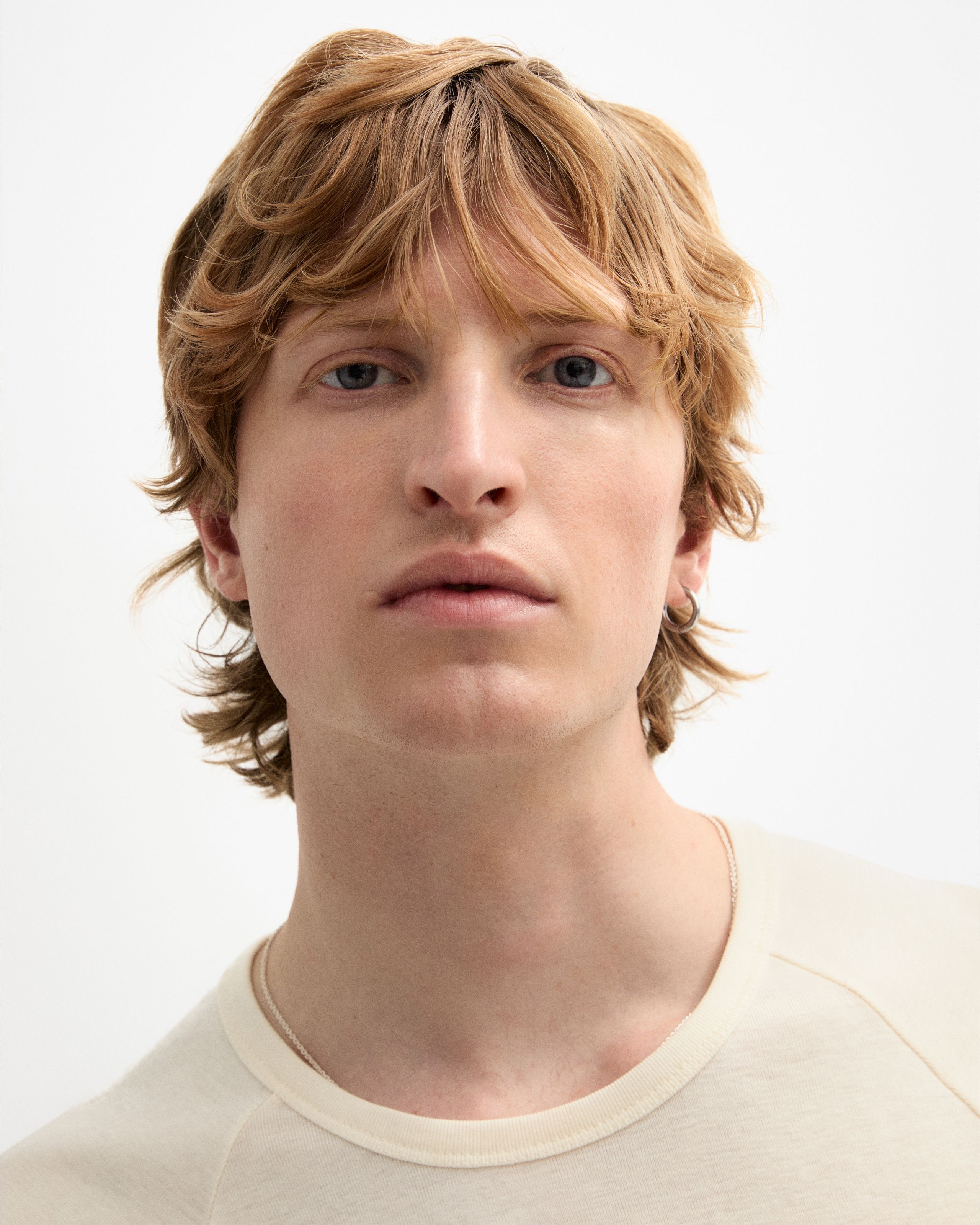 Model with tinted moisturizer applied