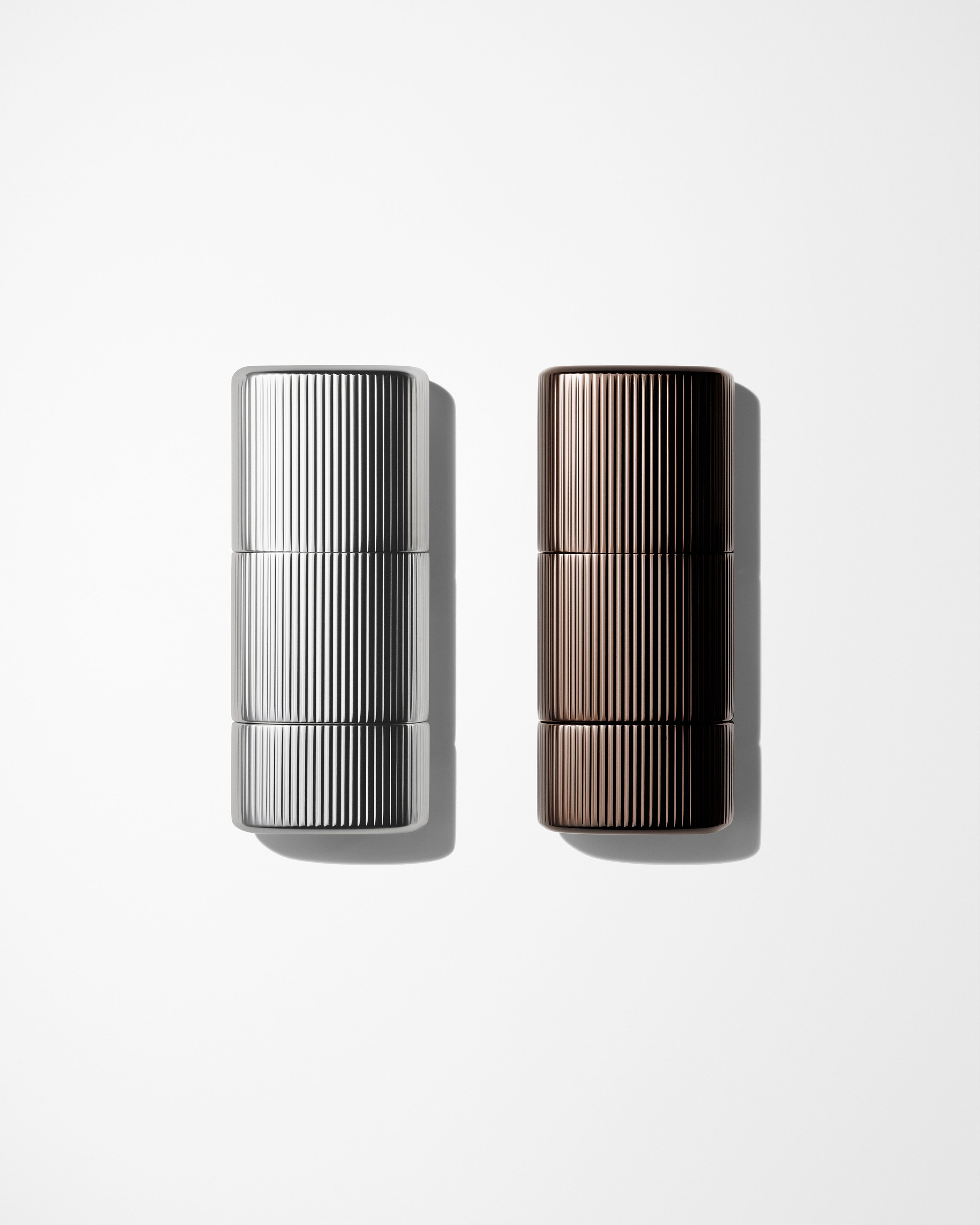 Make up kit for men with leather pouch